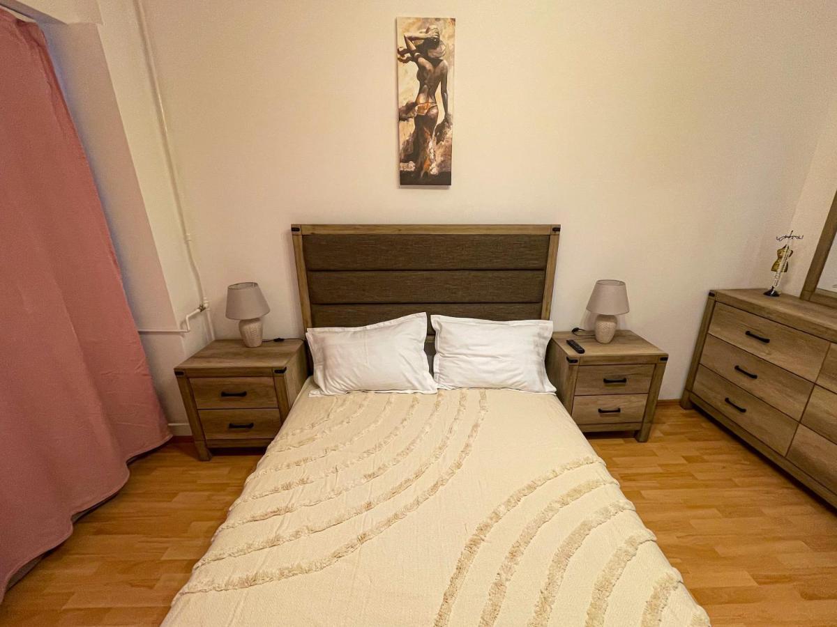 National Arena Mega Mall Elana Apartment Bucarest Esterno foto